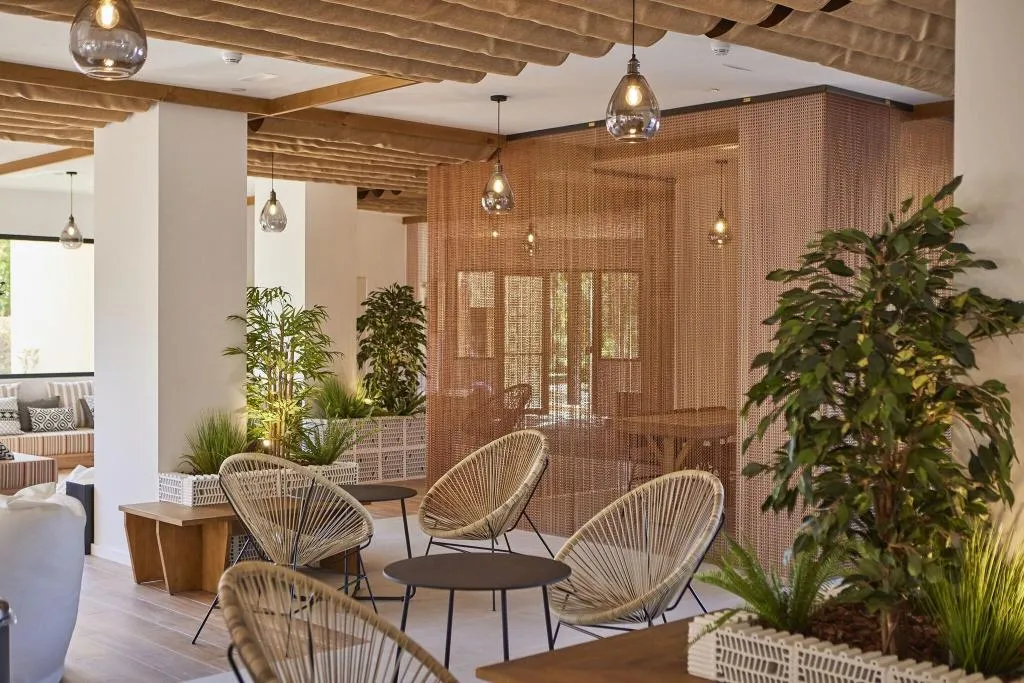 Lobby, tent Palmanova, Majorca