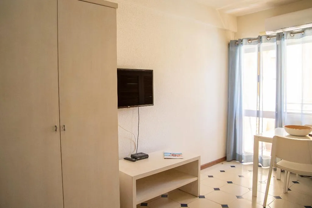 STUDIO POOL VIEW Room, Rio Apartamentos by Garvetur, Algarve