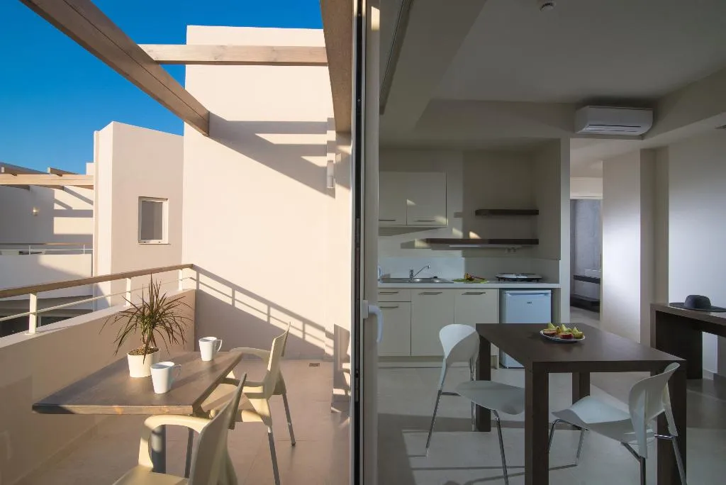 APARTMENT SUPERIOR Room, Ourania Apartments, Crete