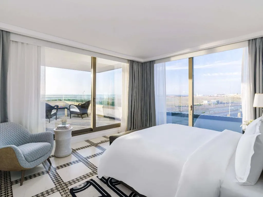 SUITE KING SIZE BED Room, Fairmont Residences La Marina Rabat-Sale, Rabat