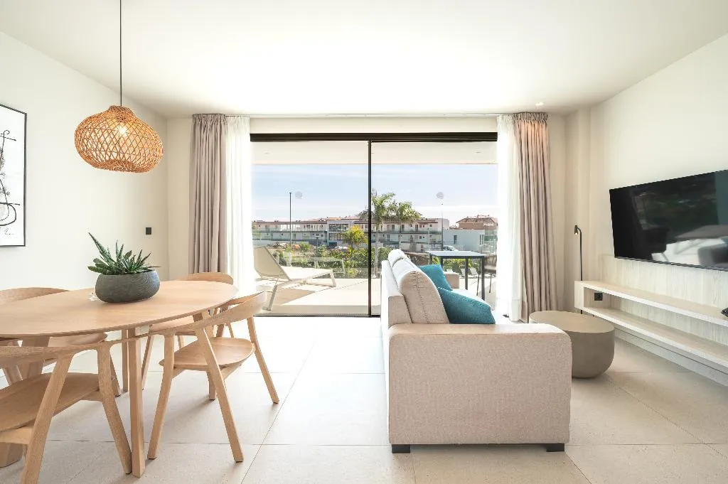 APARTMENT POOL VIEW ONE BEDROOM Room, Amarilla Golf Residences, Tenerife