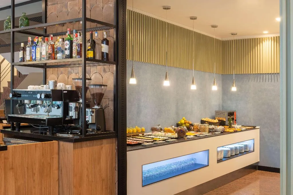 Restaurant, Hotel Elche Centro Affiliated by Melia, Costa Blanca