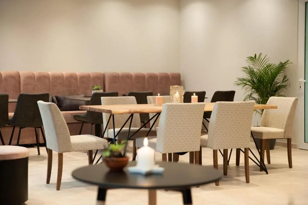 Restaurant, Athens Platinum Rooms And Suites, Athens