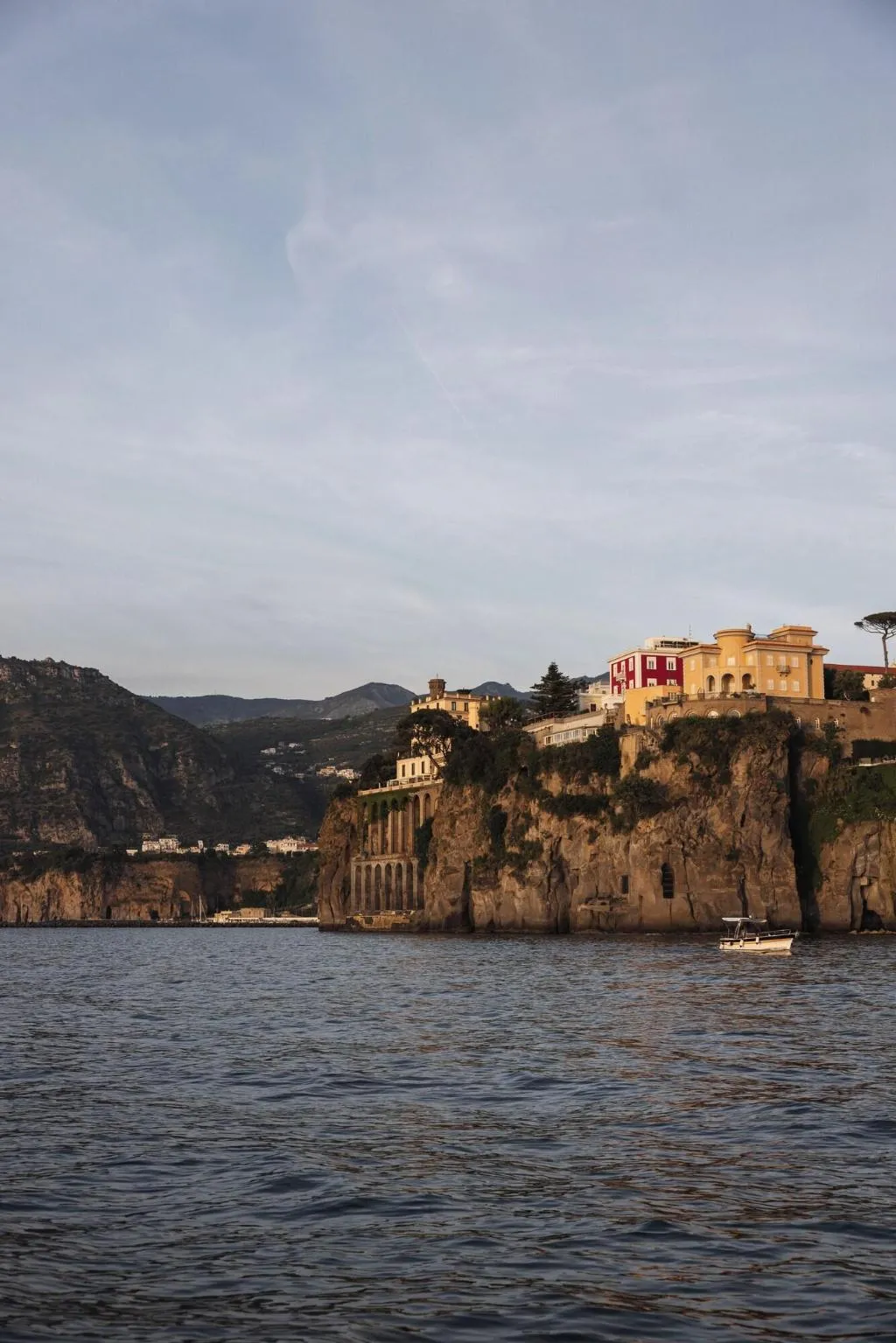 General view, Grand Hotel Angiolieri, Naples