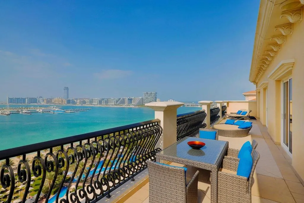 Terrace, Westin Mina Seyahi Beach Resort & Marina, Dubai