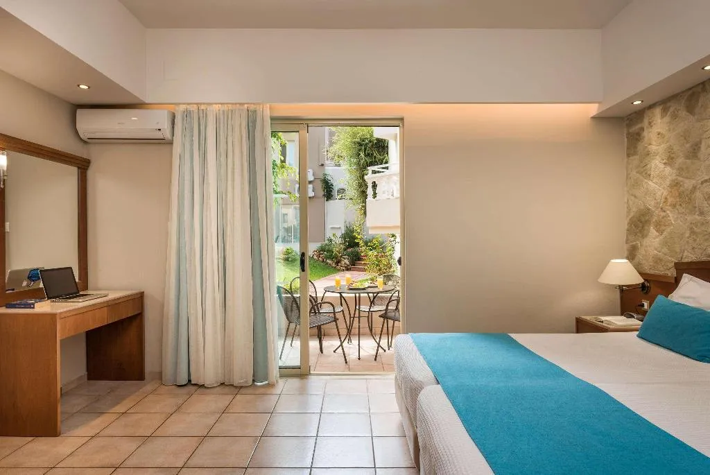Room, Elotis Suites, Crete