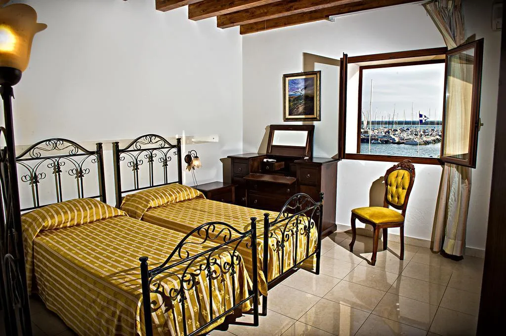 General view, Hotel Aliai, Catania
