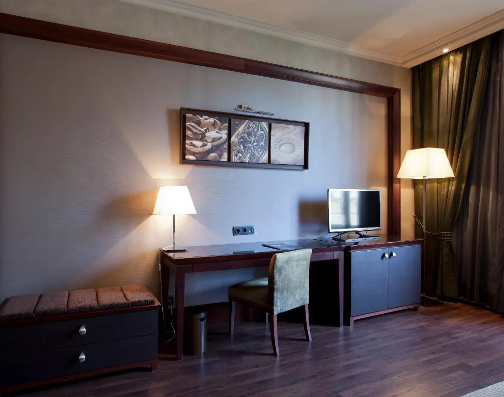 DOUBLE STANDARD Room, Barcelona Center, Barcelona