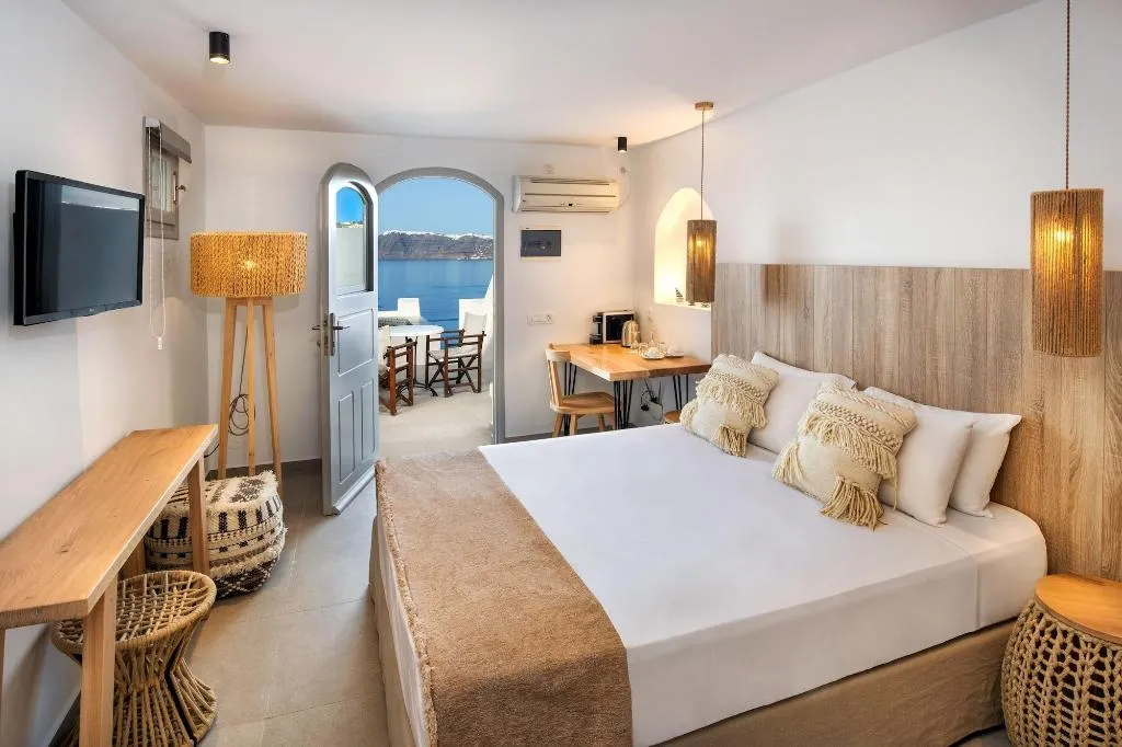 Room, Kokkinos Villas, Santorini