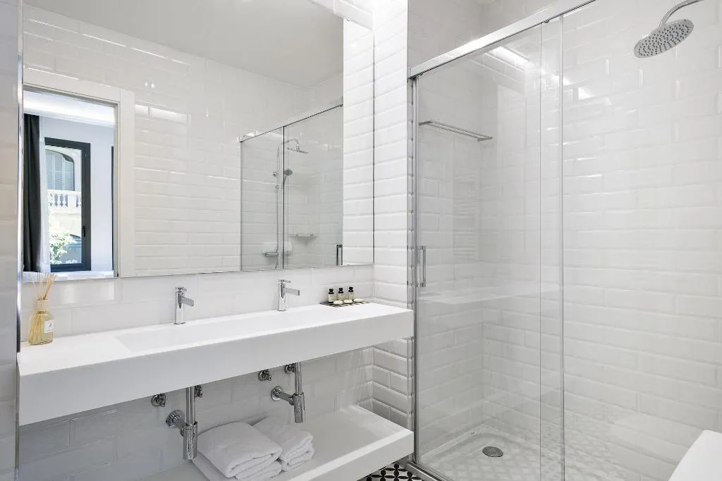 APARTMENT SUPERIOR TWO BEDROOMS Room, Murmuri Residence Mercader, Barcelona
