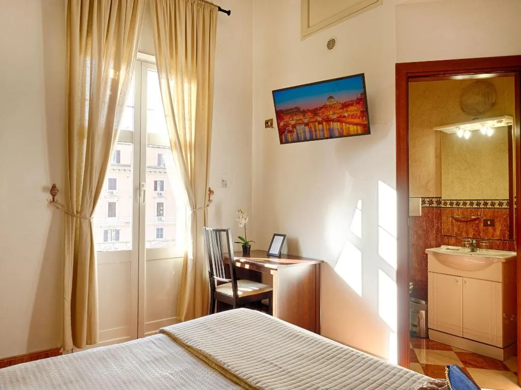 Room, Soggiorno Sunny, Naples