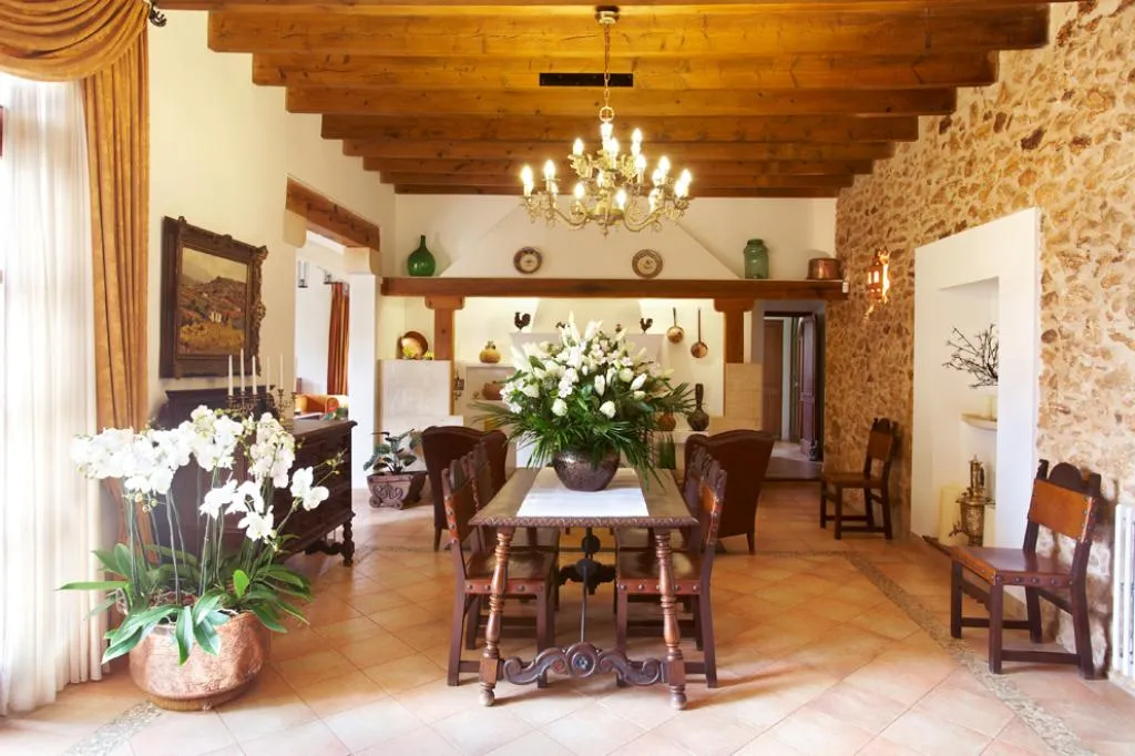 Lobby, Puig de Ros d Alt, Majorca