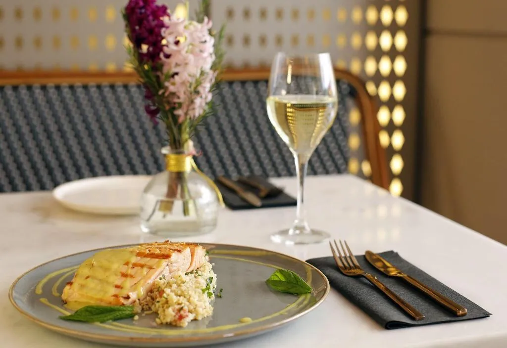Restaurant, Lozenge Hotel, Athens