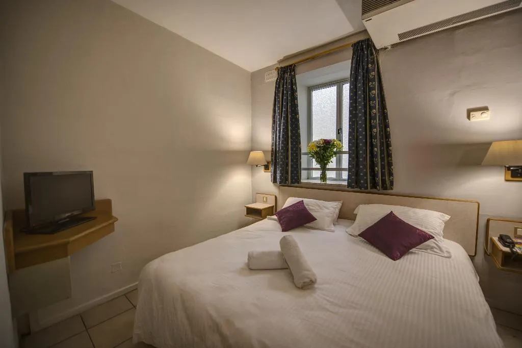 SINGLE STANDARD Room, Sliema Chalet Hotel, Malta