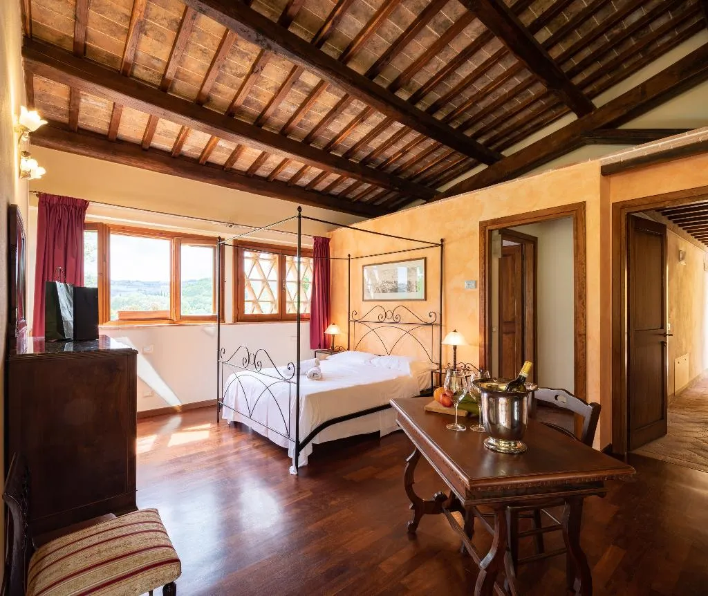 DOUBLE SUPERIOR Room, Fattoria Sant'Andrea, Florence
