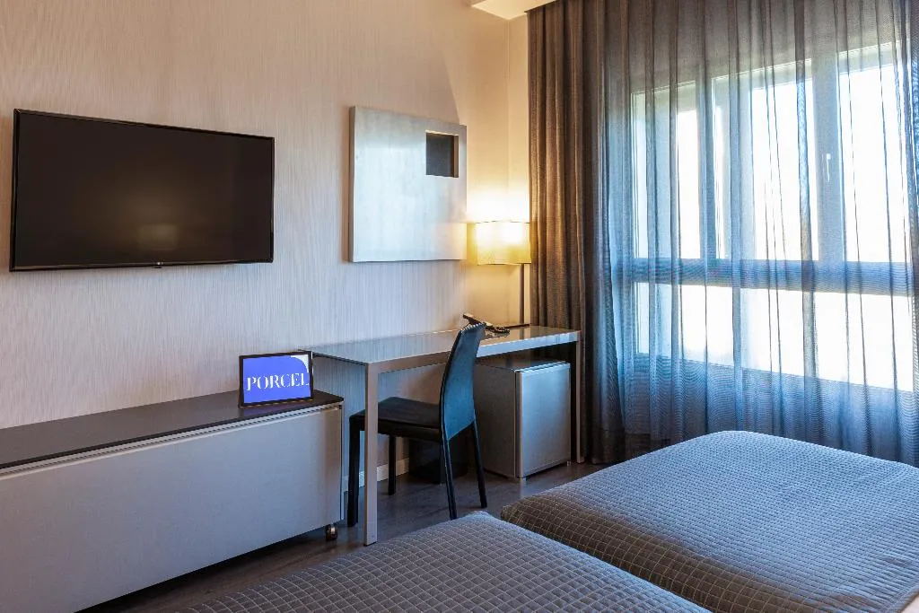 TWIN STANDARD Room, Porcel Torneo, Seville