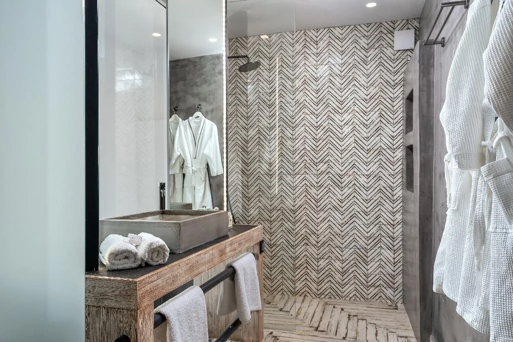 SUITE SEA VIEW WITH PRIVATE POOL Room, Agali Houses, Santorini