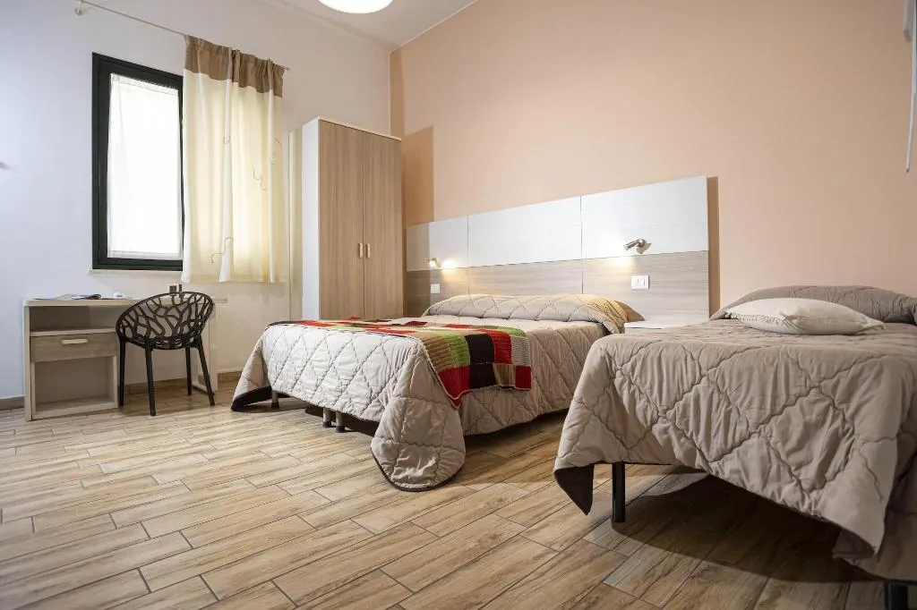 Room, Trapani Home, Palermo