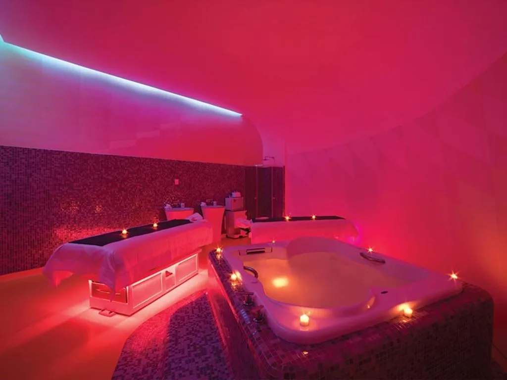 Sports and Entertainment, Temptation Cancun Resort, Cancun Area