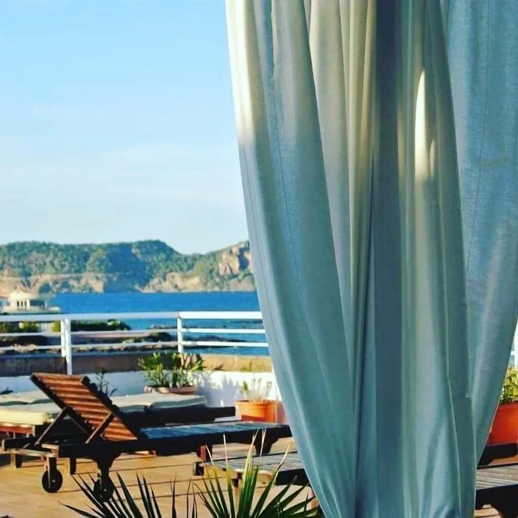 Terrace, Boutique Hostal Las Arenas, Ibiza