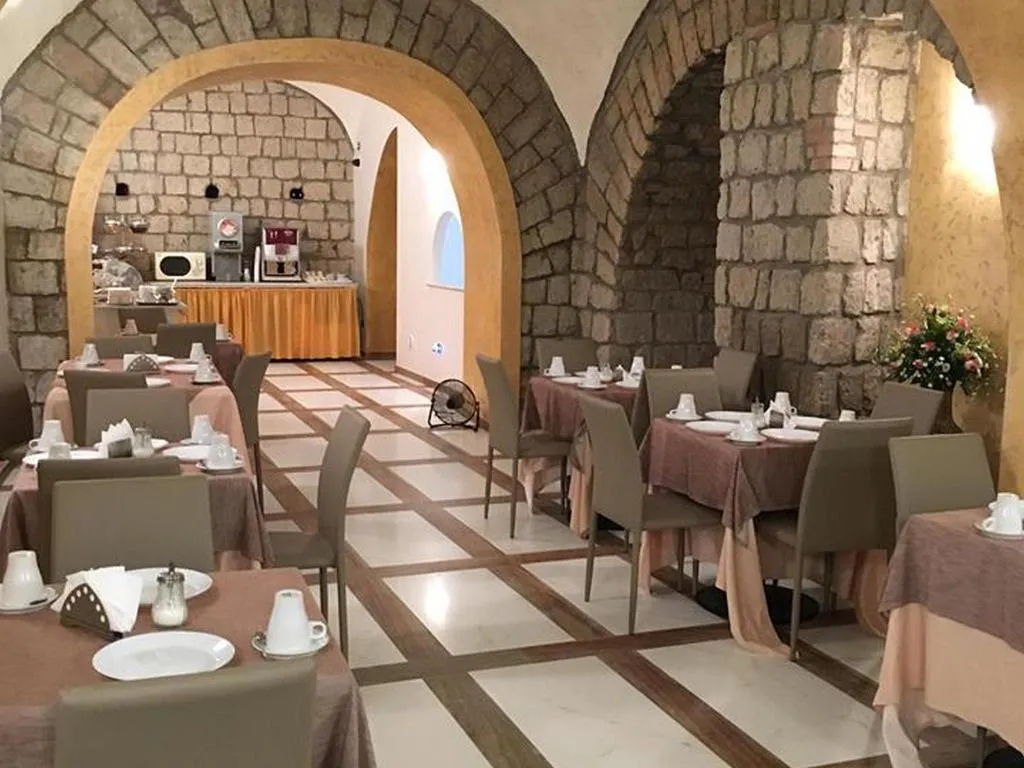 Restaurant, La Pace, Naples