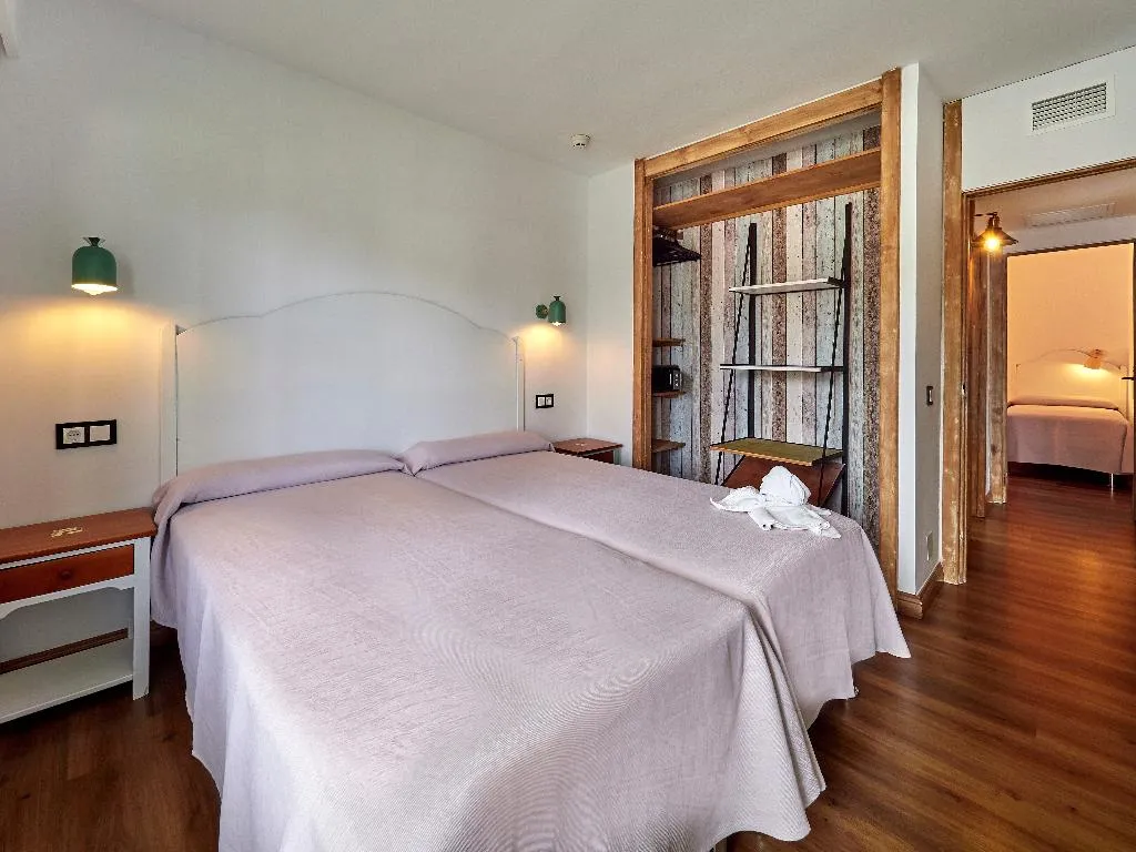 APARTMENT STANDARD Room, BelleVue Club, Majorca