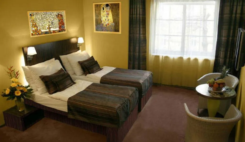 Double or Twin WITH TERRACE Room, EA Hotel Crystal Palace, Prague