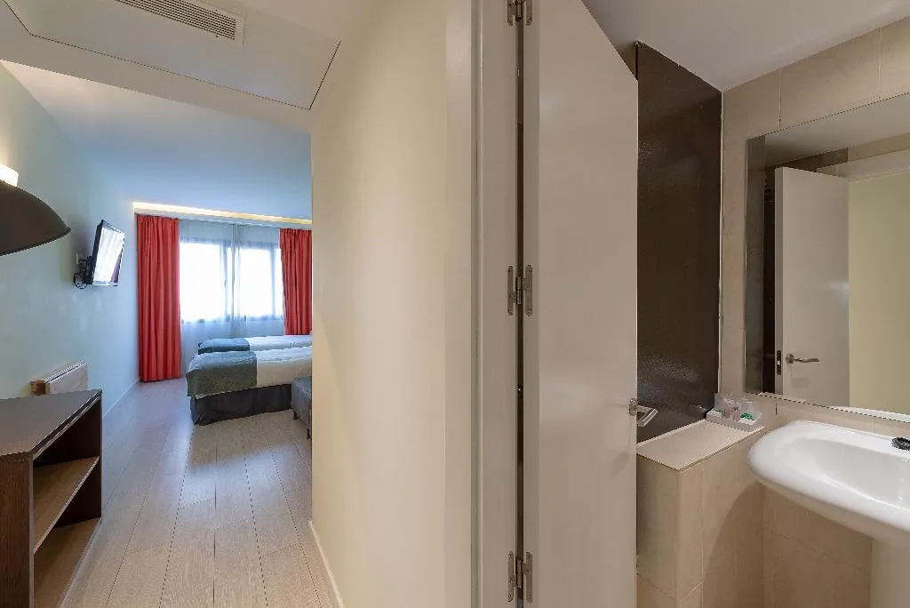STUDIO STANDARD Room, Apartamentos Recoletos, Madrid
