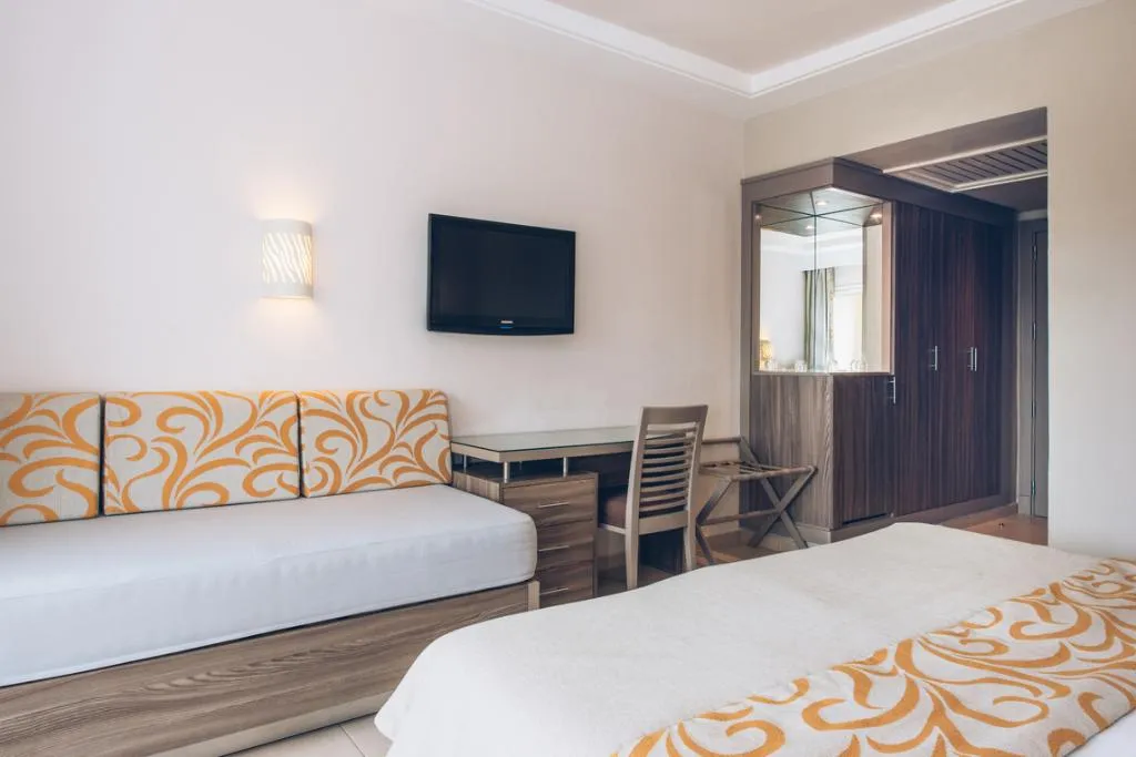 Double or Twin POOL VIEW Room, Iberostar Waves Mehari Djerba, Tunisia