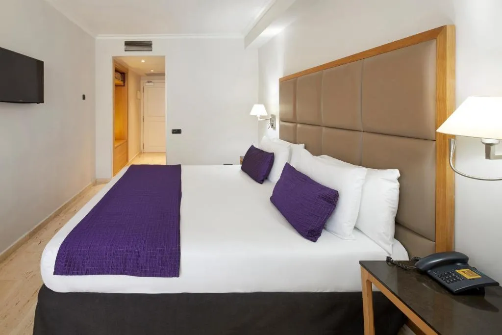 DOUBLE SINGLE USE STANDARD Room, Exe Mitre, Barcelona