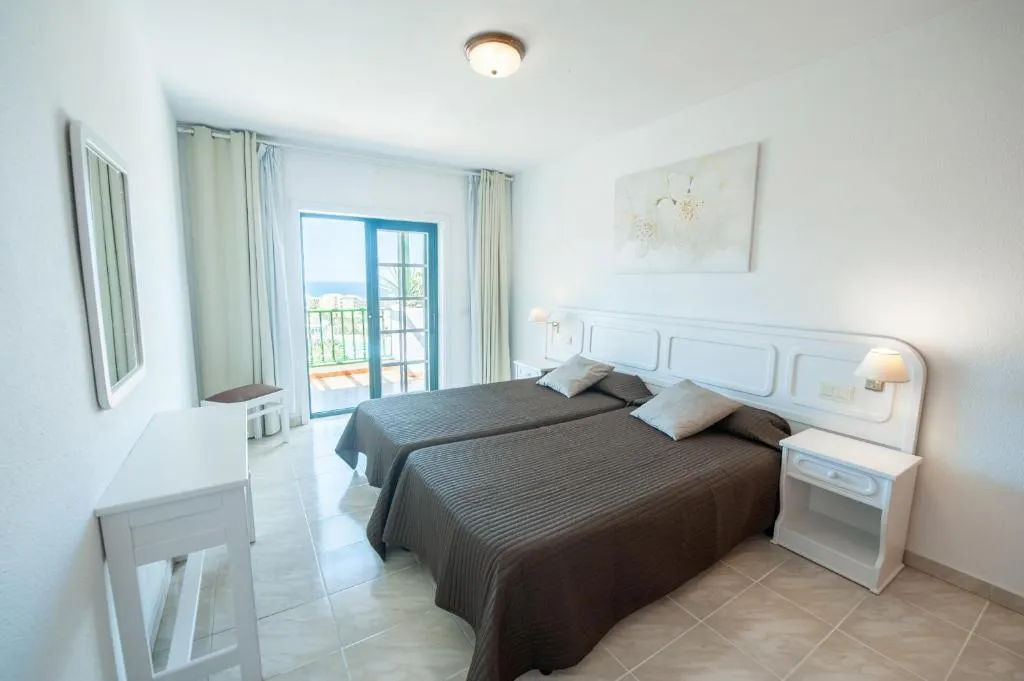APARTMENT SUPERIOR TWO BEDROOMS Room, Neptuno Costa Adeje, Tenerife
