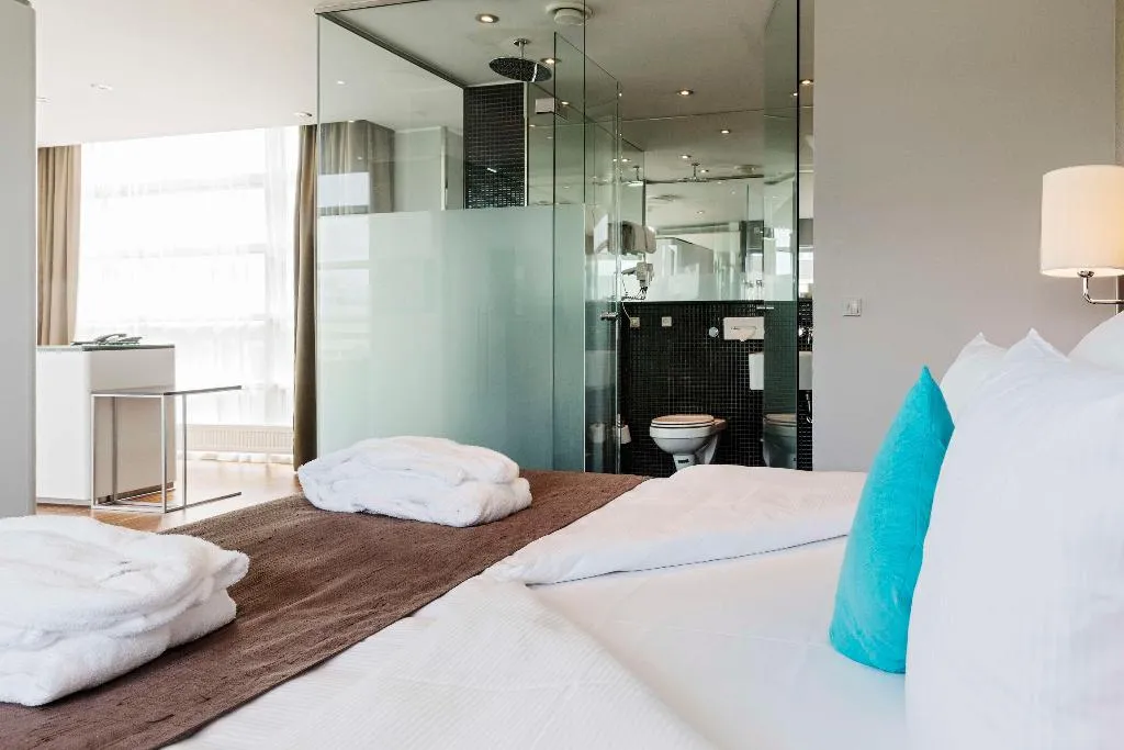 JUNIOR SUITE STANDARD Room, Scandic Sluseholmen, Copenhagen