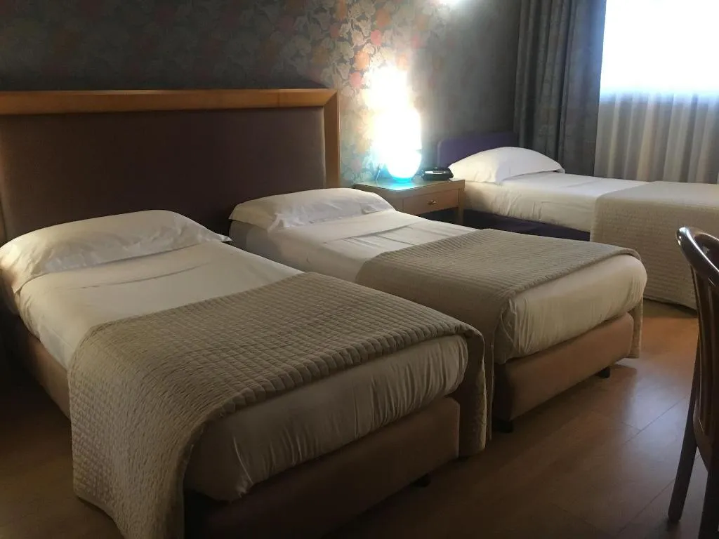 Room, Hotel Motel Visconteo, Milan