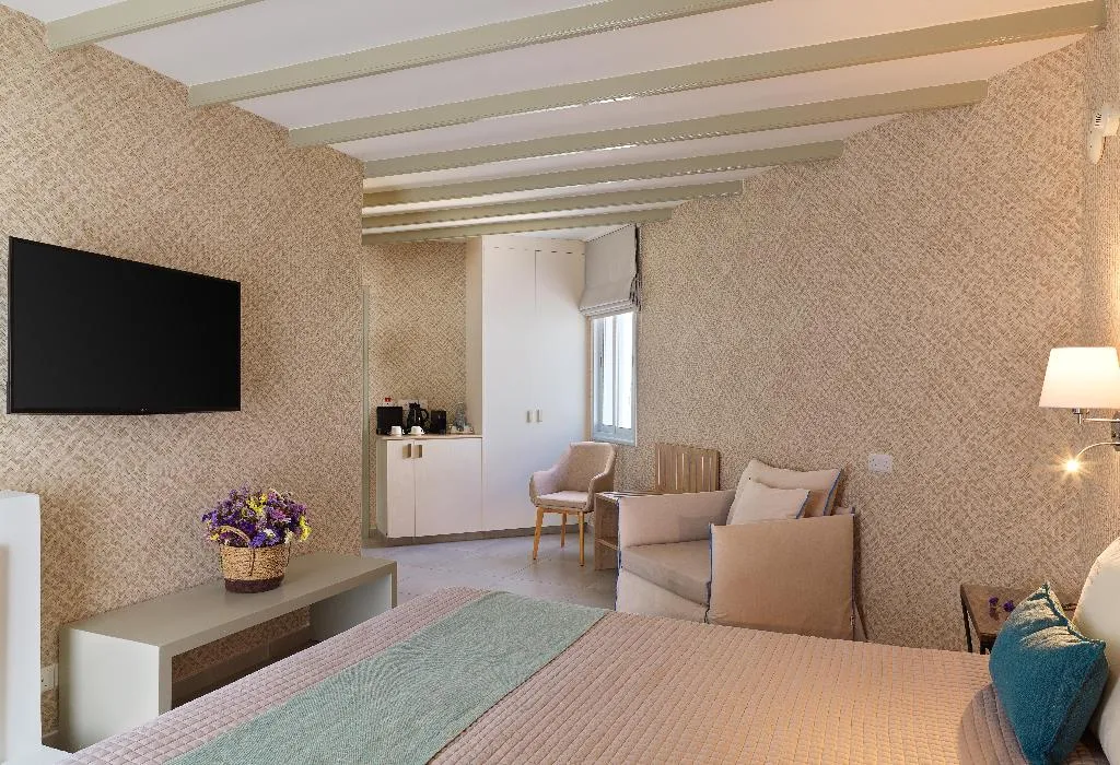 BUNGALOW STANDARD Room, Leonardo Plaza Cypria Maris Beach Hotel & Spa, Cyprus