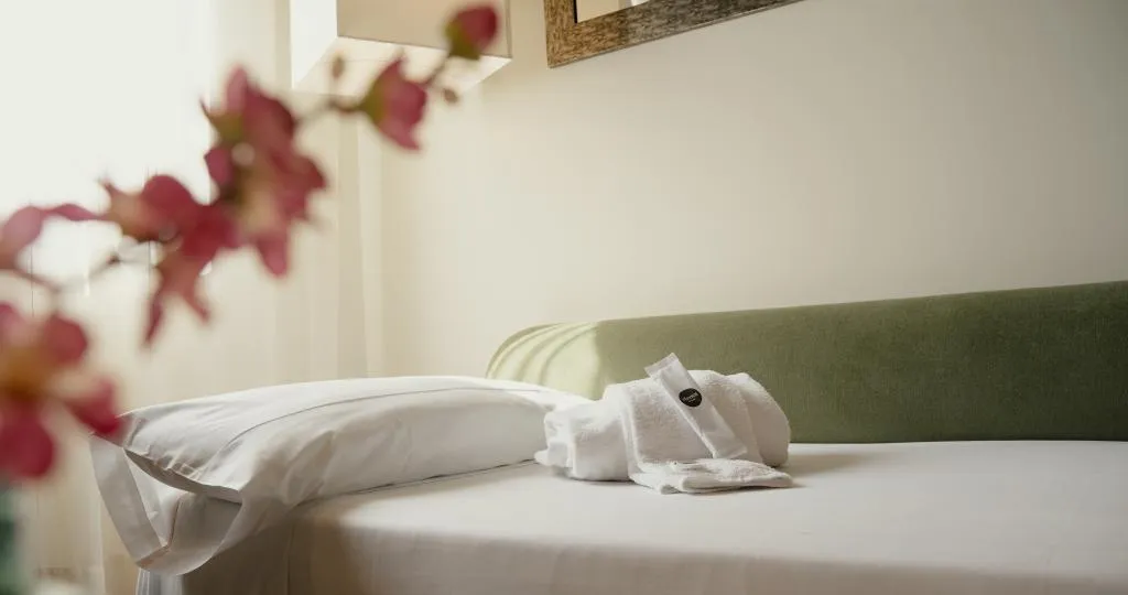 FAMILY ROOM STANDARD Room, Hotel Vertice Sevilla Aljarafe, Seville