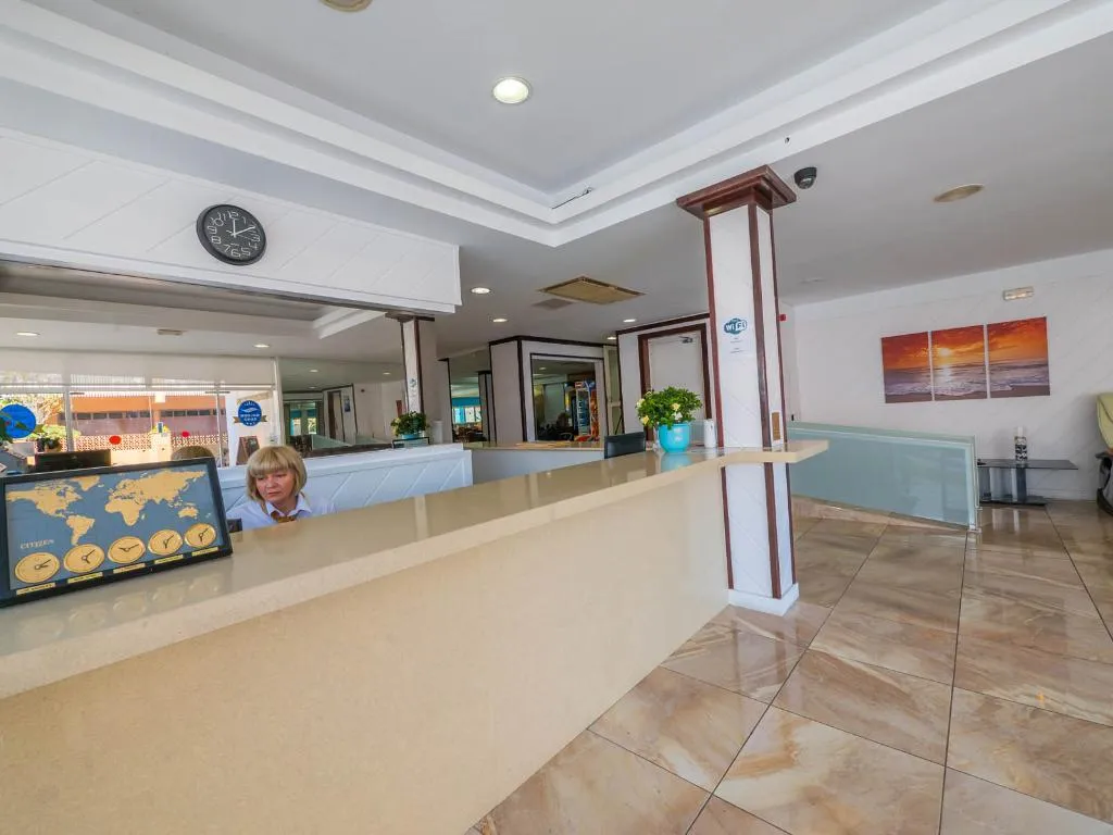 Lobby, Golden Sand, Costa Brava