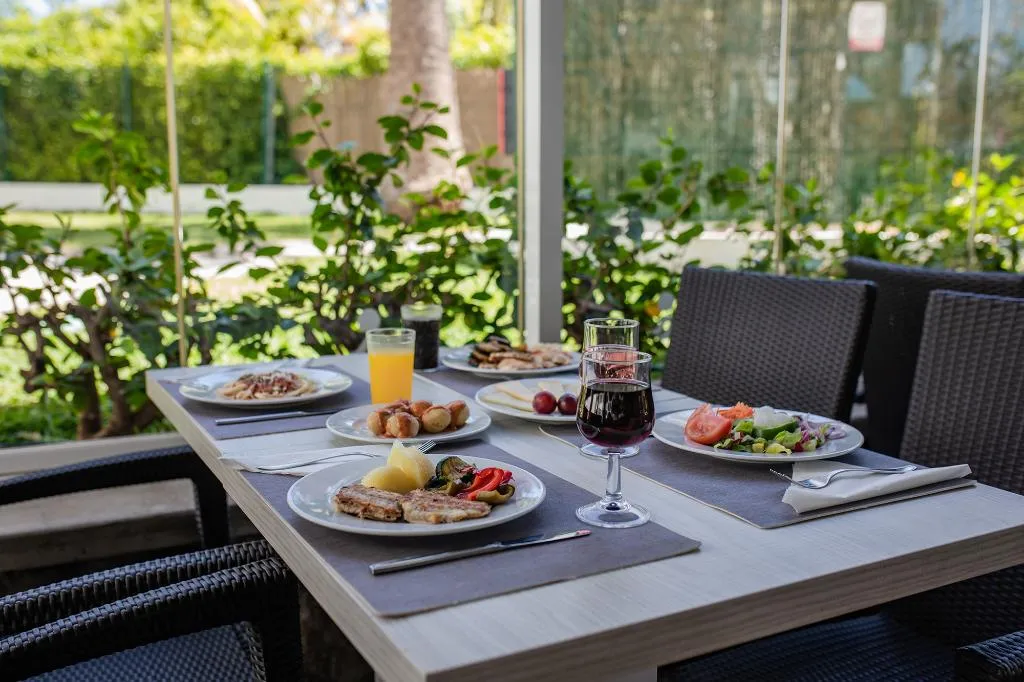 Restaurant, Servatur Waikiki, Gran Canaria