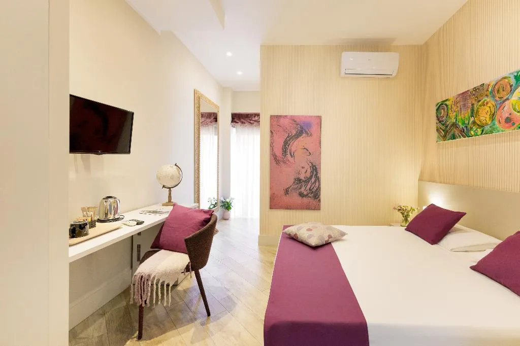 DOUBLE CITY VIEW Room, It's Room Naples, Naples