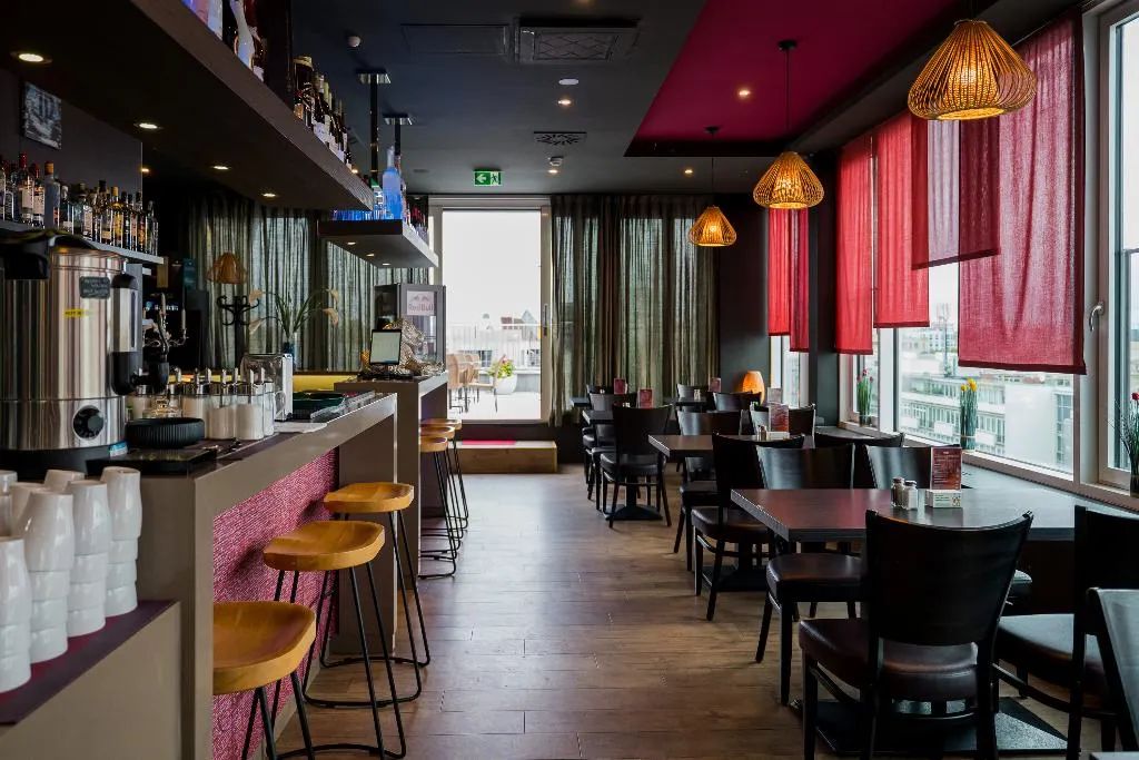 Restaurant, Homaris West Side - Self-Check In, Berlin