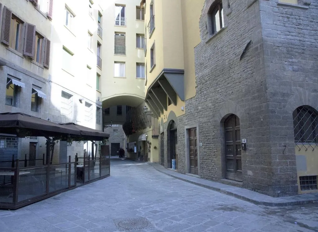 General view, La Torre Dei Salterelli, Florence