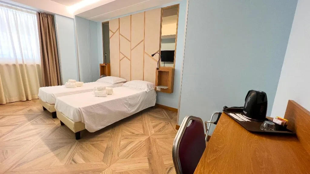 TWIN TWO BEDS Room, Catania Sea Palace Hotel, Catania