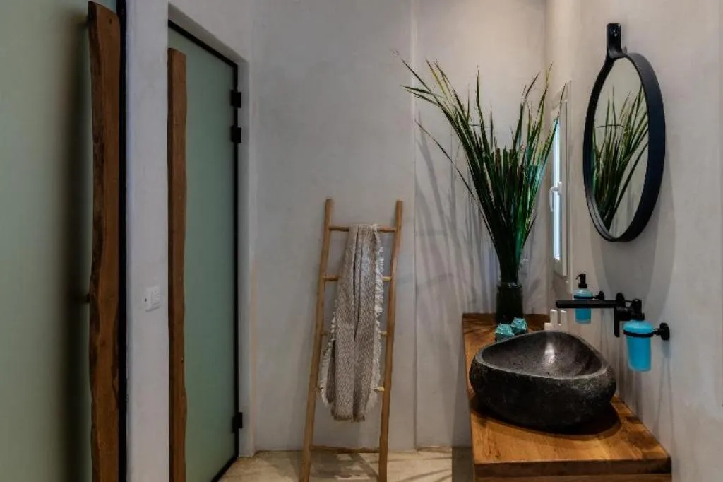 SUITE SEA VIEW WITH PRIVATE POOL Room, Panormos Village Seaside Resort, Mykonos