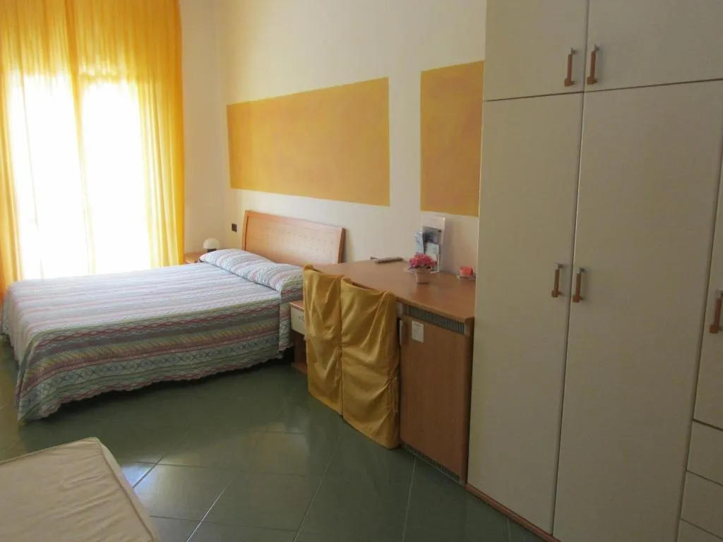 Room, Hotel Ristorante Silvestrino, Cagliari