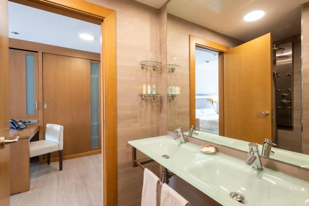 JUNIOR SUITE CAPACITY 3 Room, Hotel Condesa, Majorca