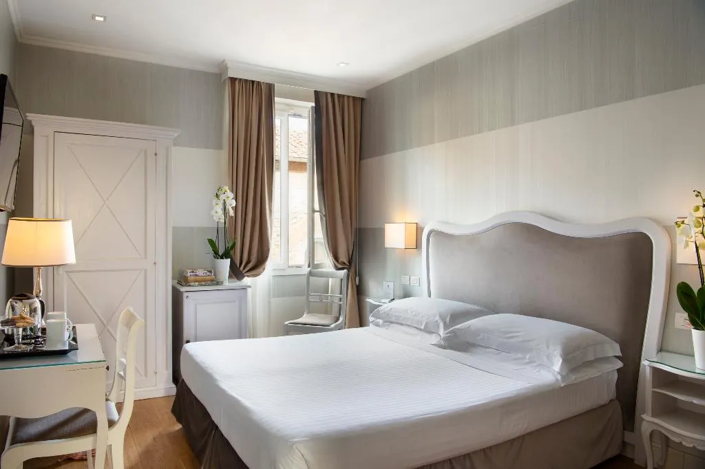 DOUBLE SINGLE USE STANDARD Room, Rapallo, Florence