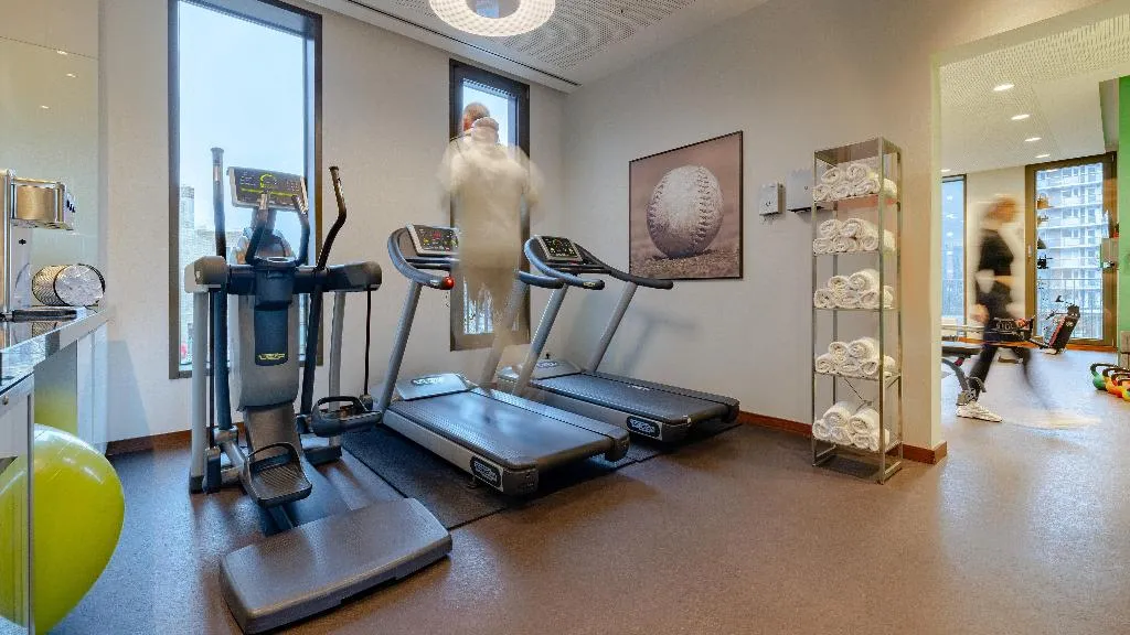Sports and Entertainment, Crowne Plaza Amsterdam-South, Amsterdam