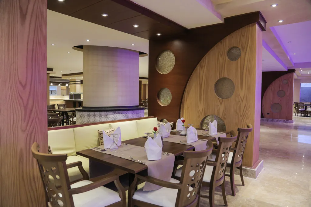 Restaurant, Gravity Hotel Aqua Park Hurghada, Red Sea Riviera