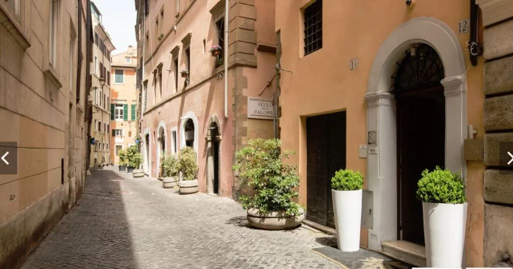 General view, Gigli D'Oro Suite, Rome