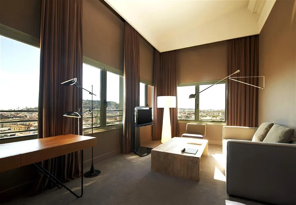 Room, Le Meridien Barcelona, Barcelona