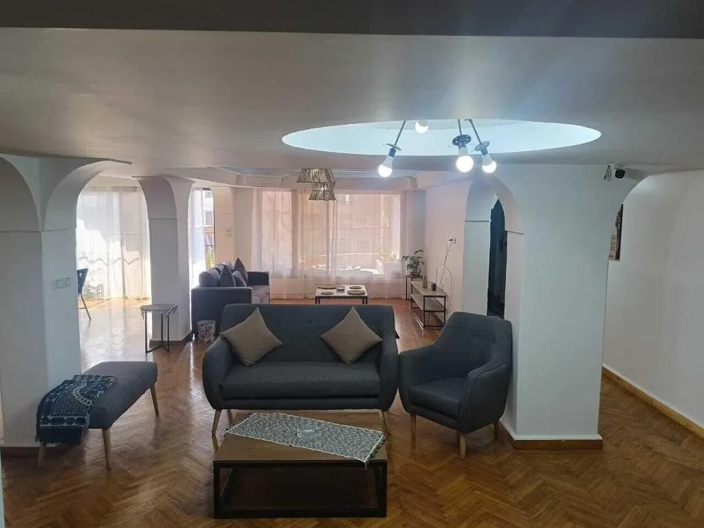 Lobby, Pyramids Nights Hostel, Cairo
